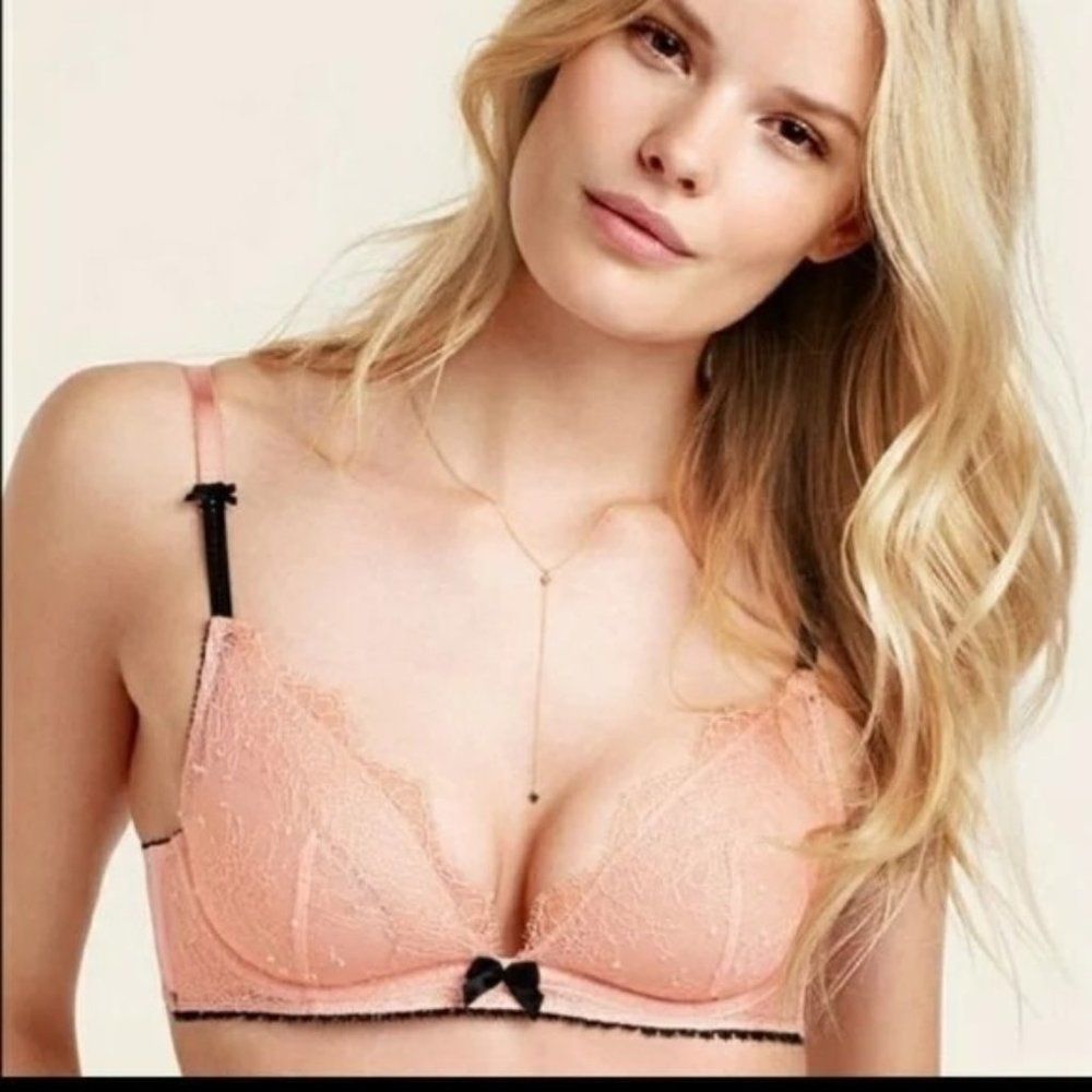Victoria's Secret Pink Very Sexy Demi Bra